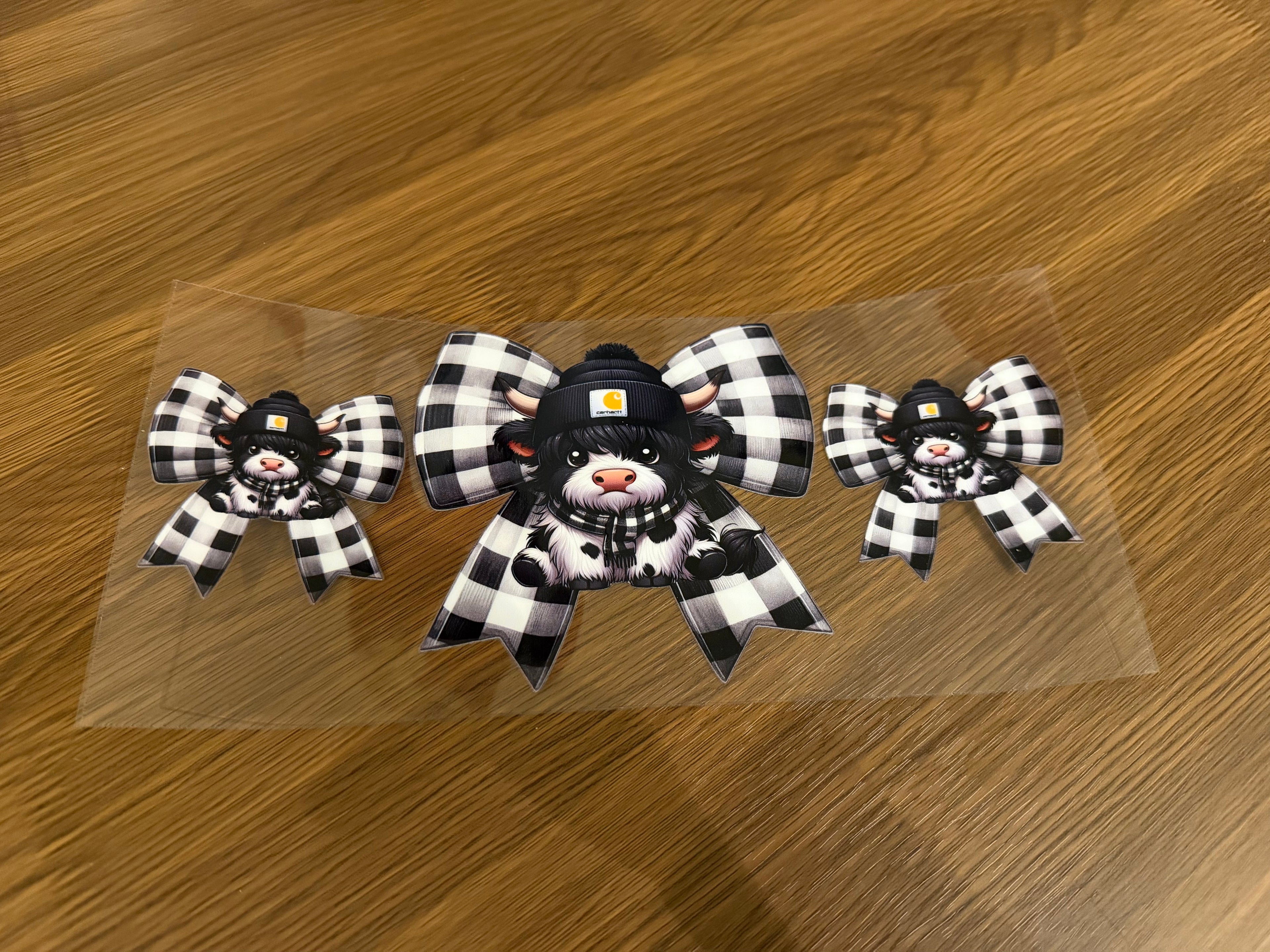 49 Black/White Bow Cow 16oz
